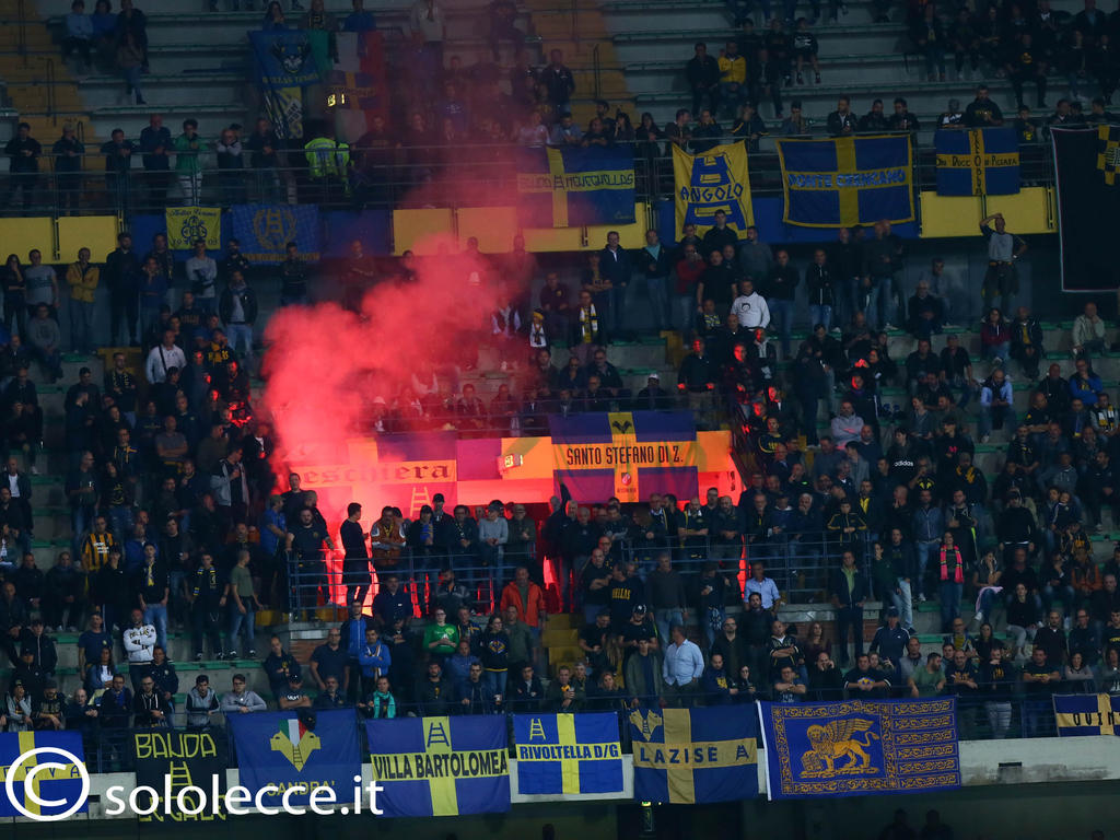 SCARICA CANZONI HELLAS VERONA