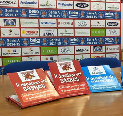Foto www.pistoiabasket2000.it Foto www.pistoiabasket2000.it