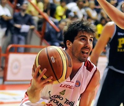 Foto www.pistoiabasket2000.it Foto www.pistoiabasket2000.it