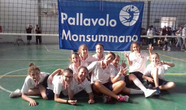 Pallavolo Monsummano: l’Under 12 chiude il campionato territoriale con un ottimo 3° posto finale