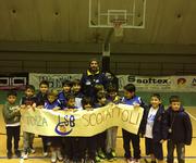 Scoiattoli: una domenica di basket e divertimento.